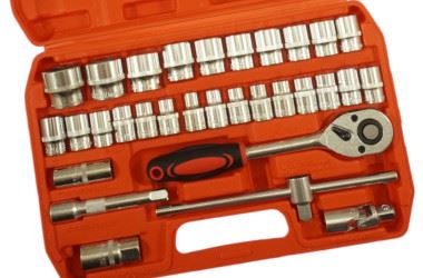 Zestaw kluczy nasadowych 1/2" 8-32MM CV 32szt
