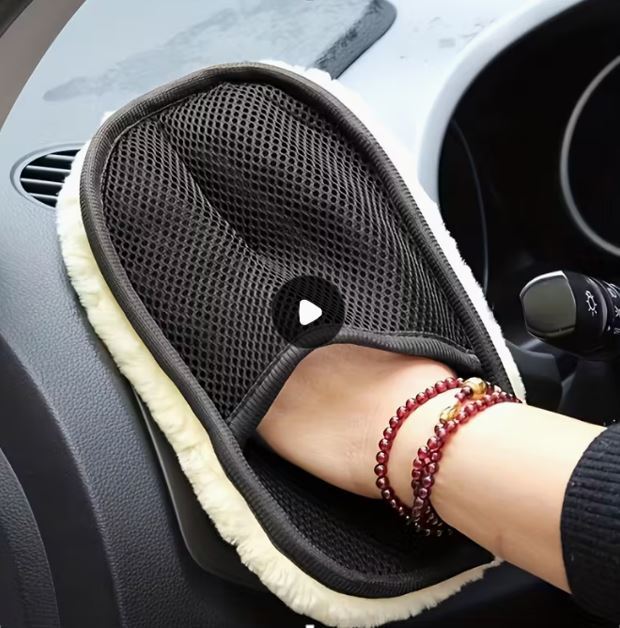 TELESKOPOWA WYCIERACZKA Z ODŁĄCZANĄ SZCZOTKĄ