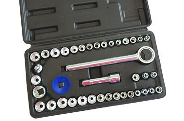 Zestaw kluczy nasadowych metryczne i calowe 4-13MM, 5/32''-15/32'', 1/4''-3/8'' 40 elementów