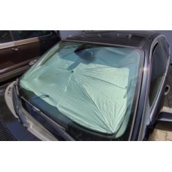 Osłona na przednią szybę samochodu 138 x 78 cm
